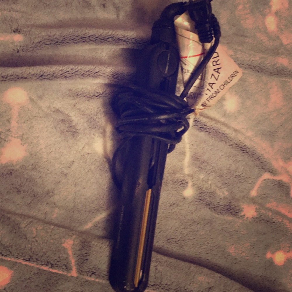 Hair straightener